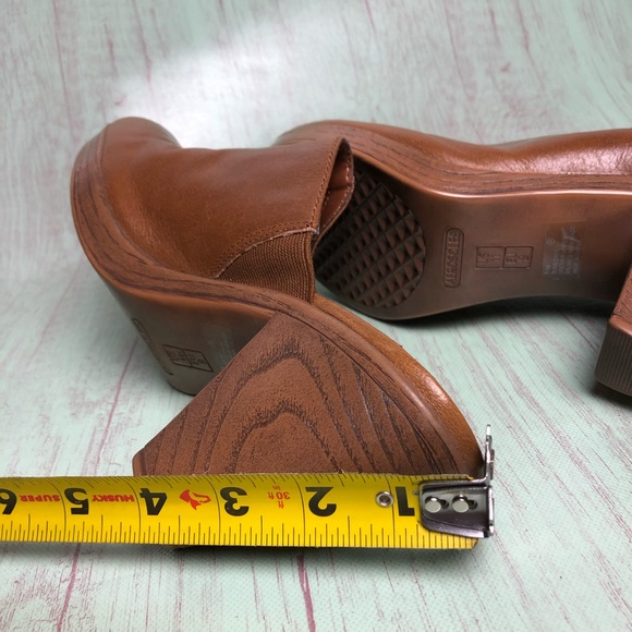 Aerosoles Blind Date Brown Leather Mules Slip On - Picture 7 of 8